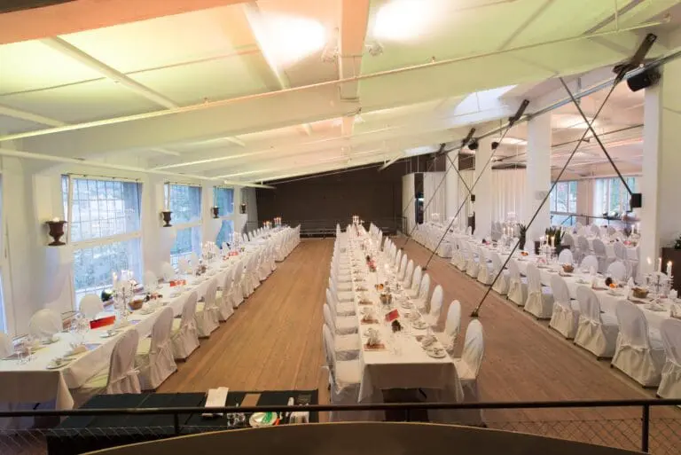 Stufenbau Eventlocation