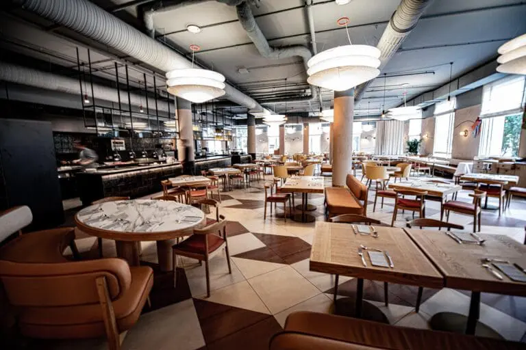Restaurant MONA