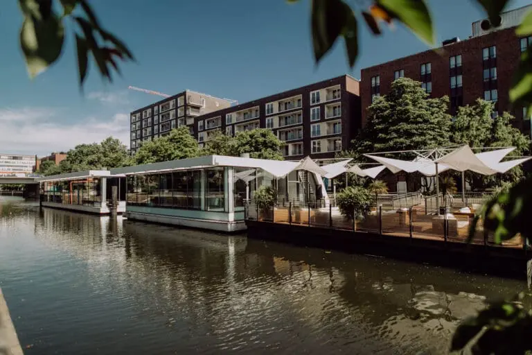 KAI 10 – The Floating Experience