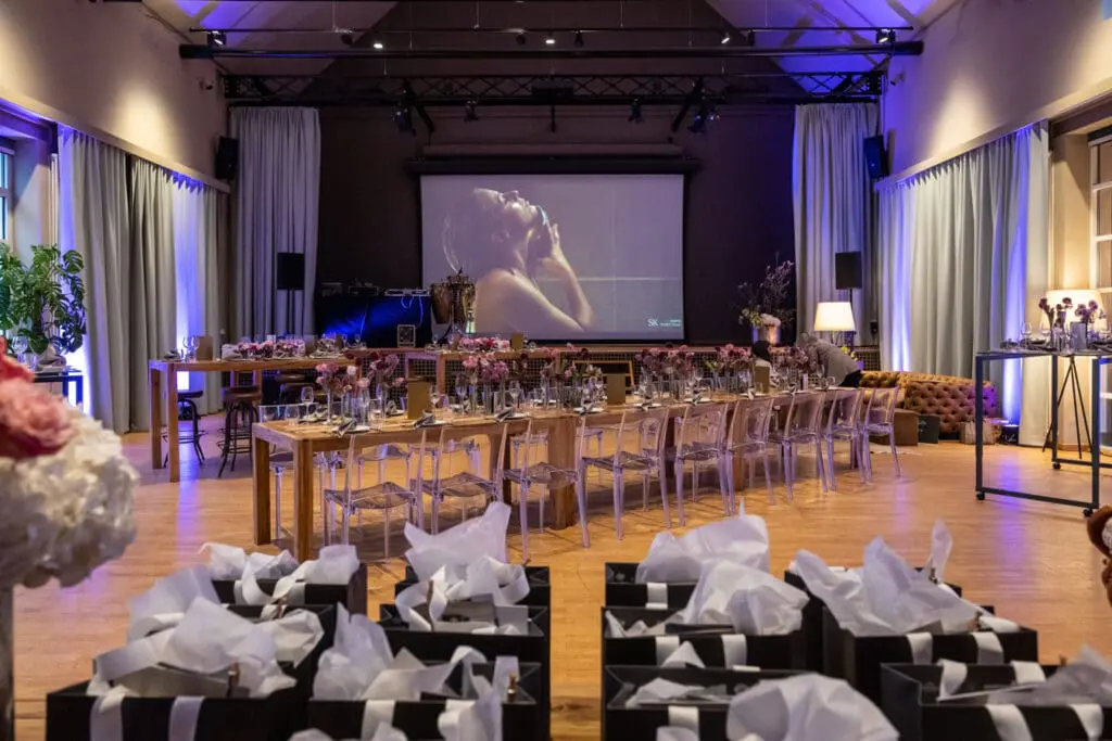 Ayinger Wirtshaus in der Au & Kreszenz⁴ – der Saal