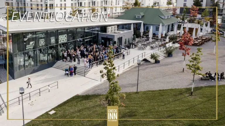 CHECK INN Restaurant