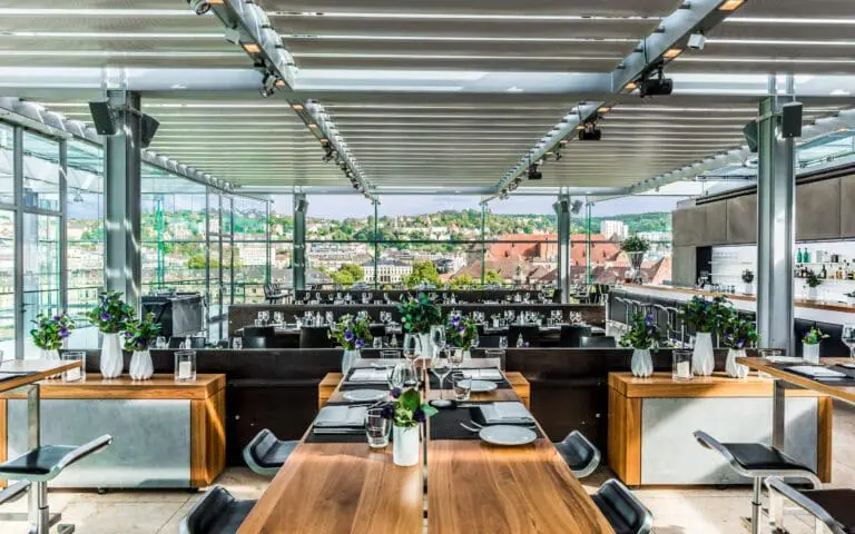 CUBE Restaurant