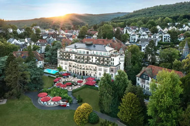 Falkenstein Grand Autograph Collection