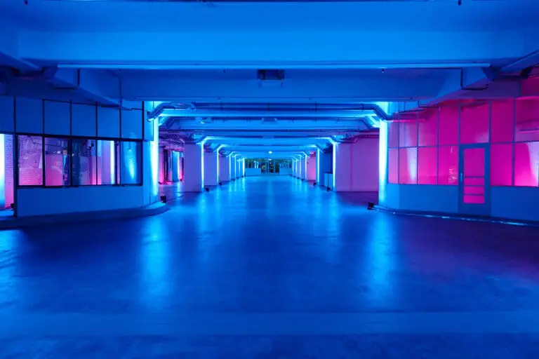 Kant-Garagenpalast