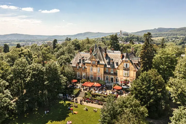 Villa Rothschild Autograph Collection
