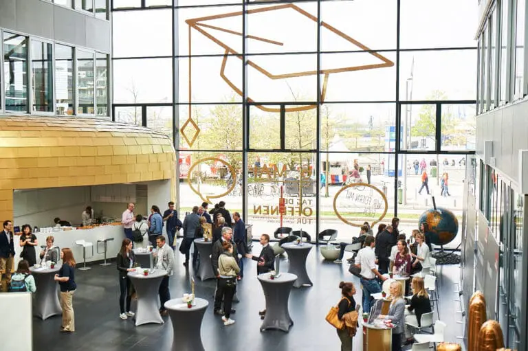 Kühne Logistics University