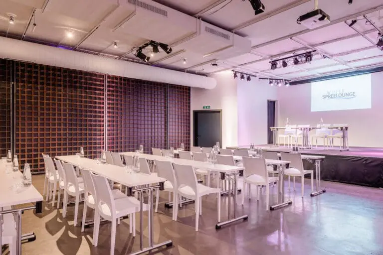 White Spreelounge