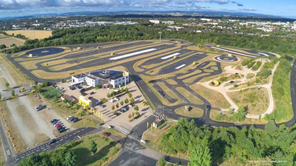 ADAC Fahrsicherheits-Zentrum Hannover / Laatzen