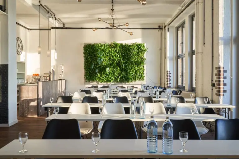 ALVA Lounge