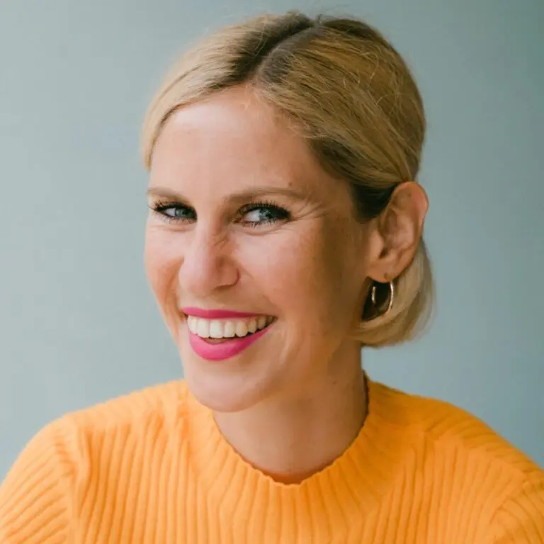 Dr. Eva Elisa Schneider