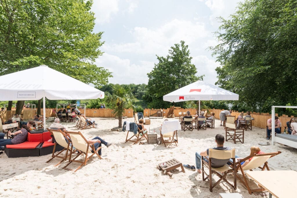 StrandDeck