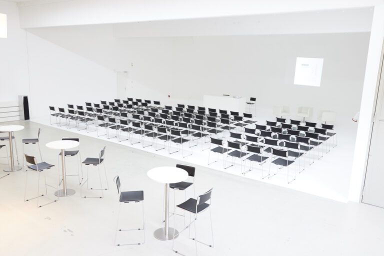 HIGHNOON WHITE STUDIO
