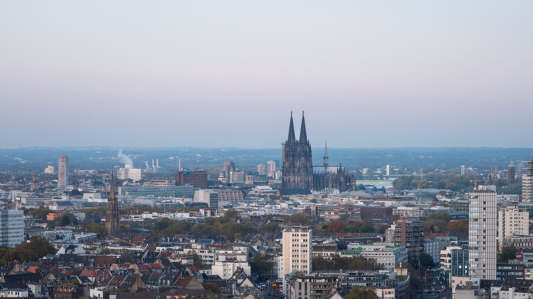 Sturmfreie Bude Köln