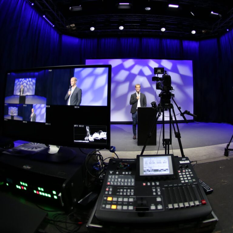 Brainlab Tower