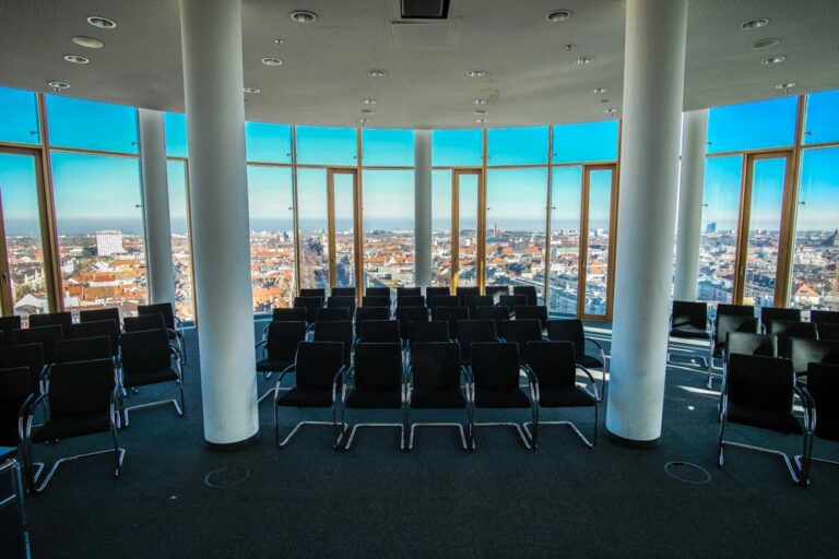 Konferenzebene 360° Tower