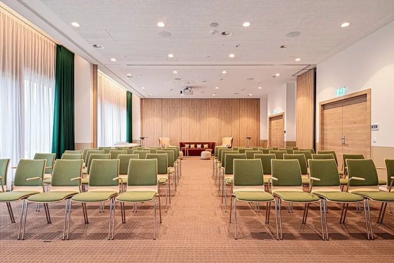 Intercity Hotel ****