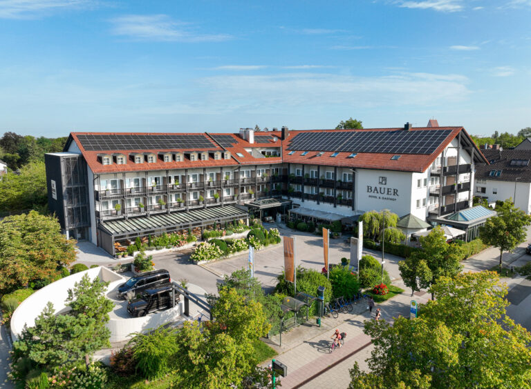 Bauer Hotel & Gasthof