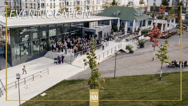 CHECK INN Restaurant