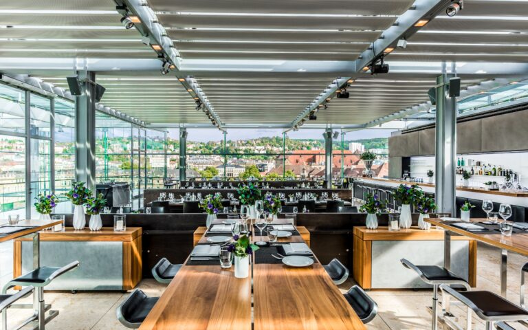 CUBE Restaurant