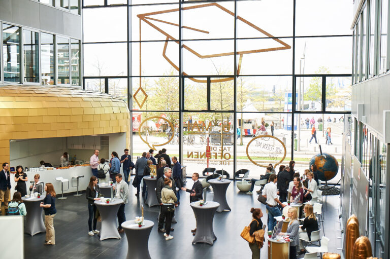 Kühne Logistics University