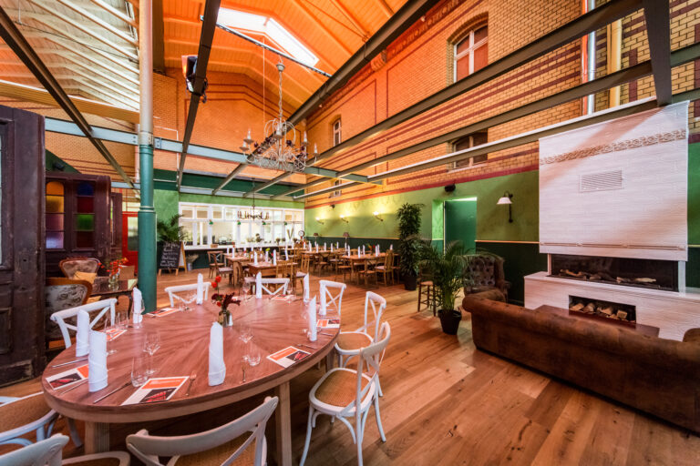 Pop-Up Location in der Arminius Markthalle