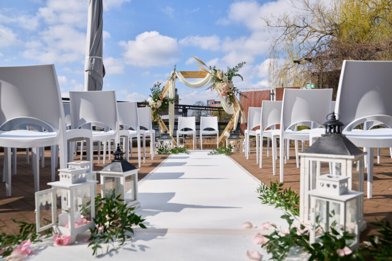 White Spreelounge