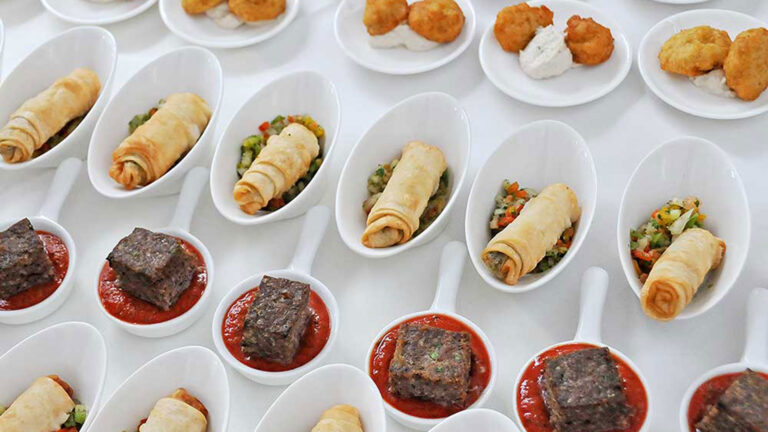 Rayes Catering