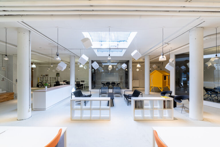 Underground ClubHouse