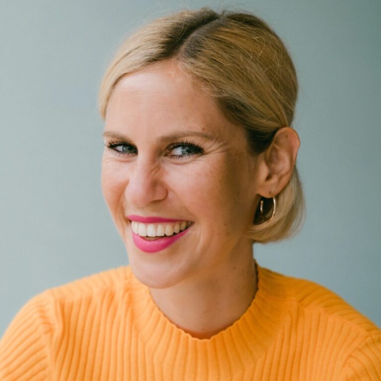 Dr. Eva Elisa Schneider